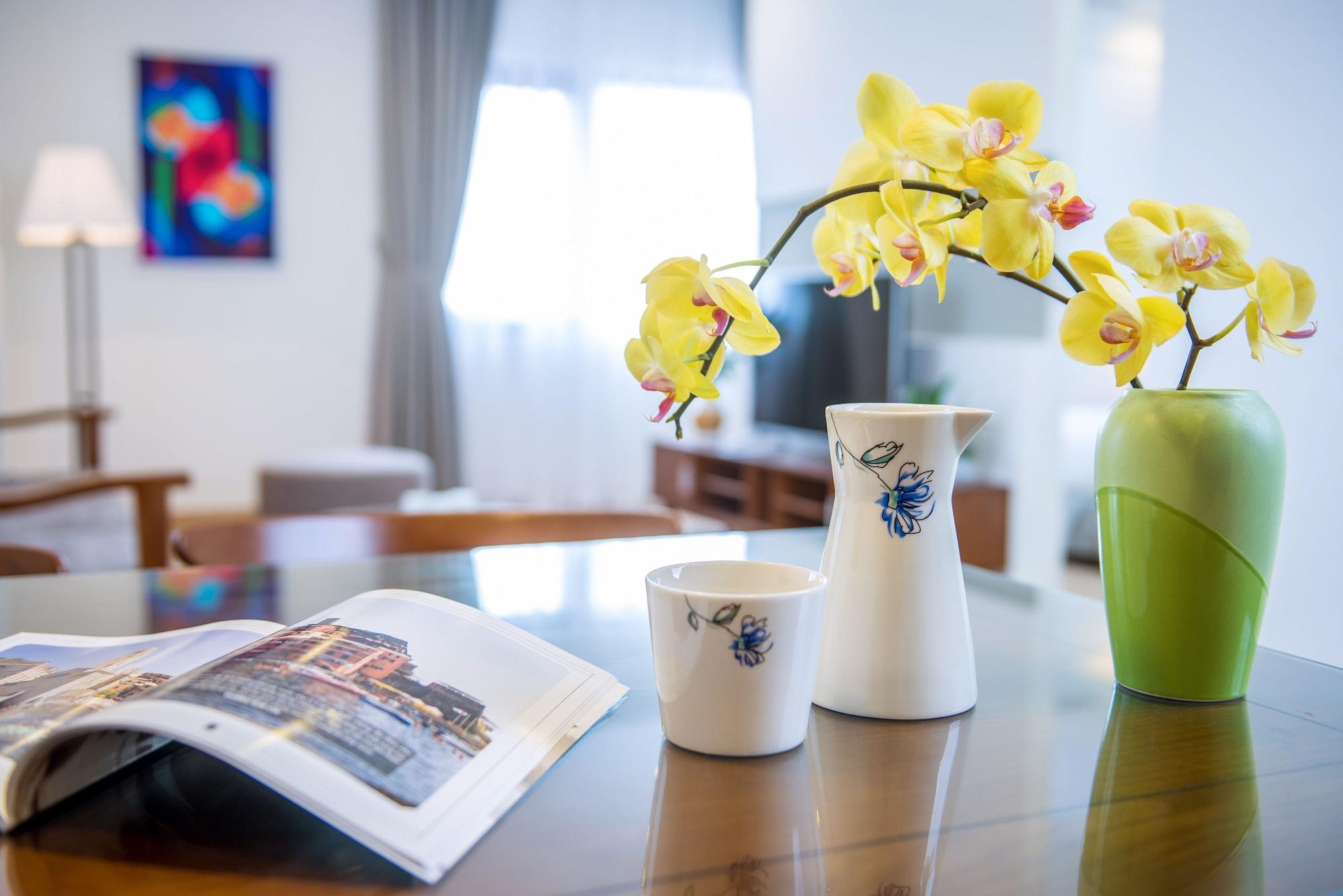 Dream Hotel And Apartment Ханой Екстер'єр фото