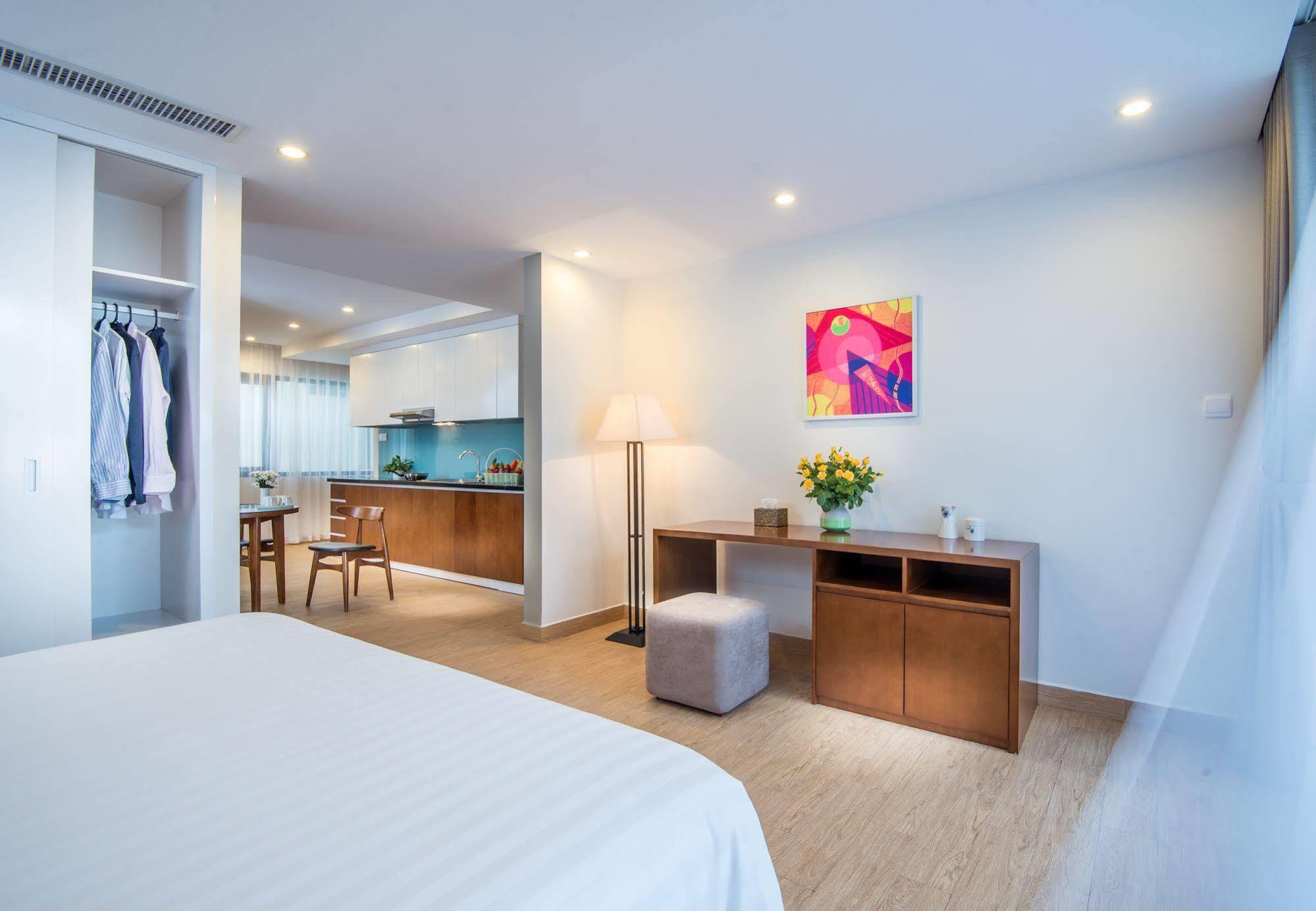 Dream Hotel And Apartment Ханой Екстер'єр фото